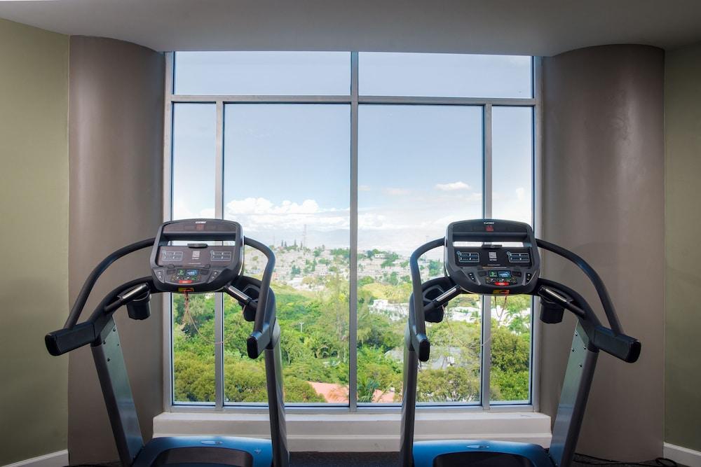 Hotel Royal Oasis (Adults Only) Порт о Пренс Екстериор снимка