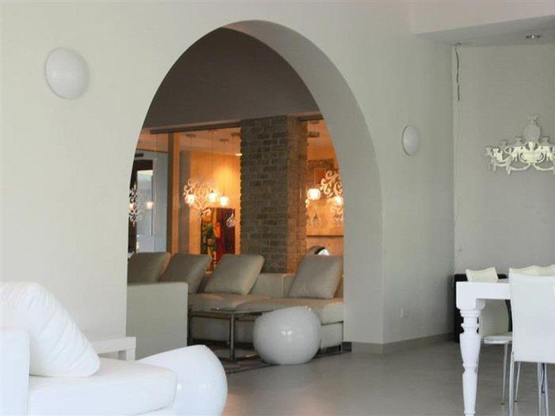 Hotel Royal Oasis (Adults Only) Порт о Пренс Екстериор снимка