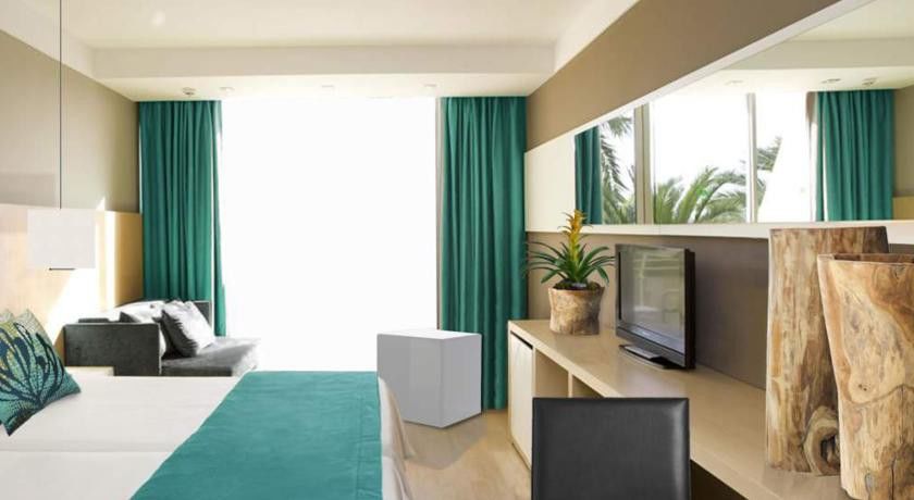 Hotel Royal Oasis (Adults Only) Порт о Пренс Екстериор снимка
