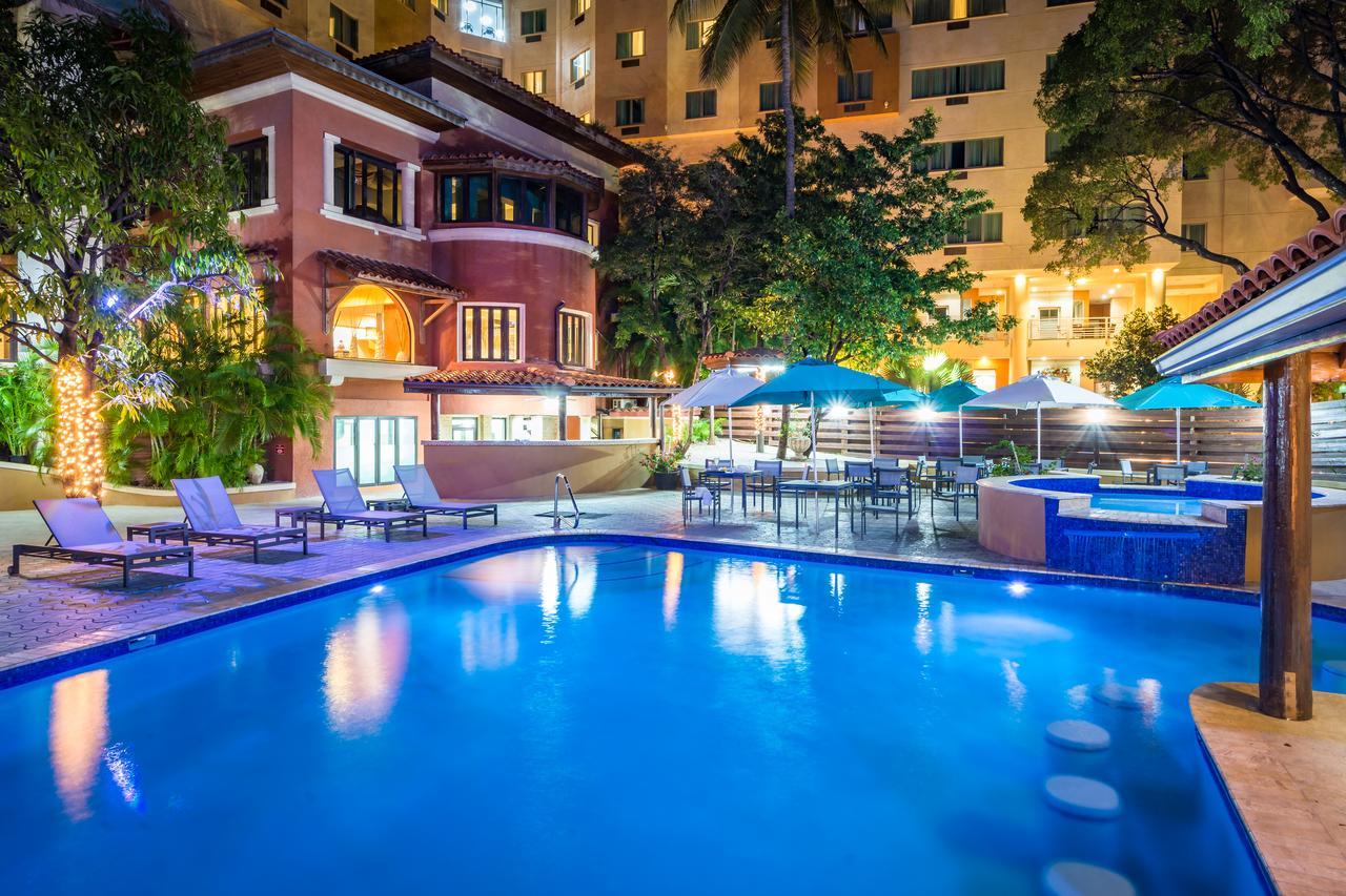 Hotel Royal Oasis (Adults Only) Порт о Пренс Екстериор снимка